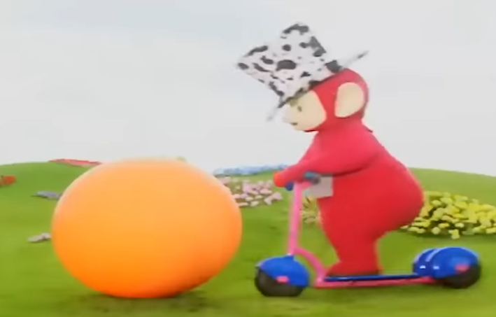 File:Pohatscooterball.png