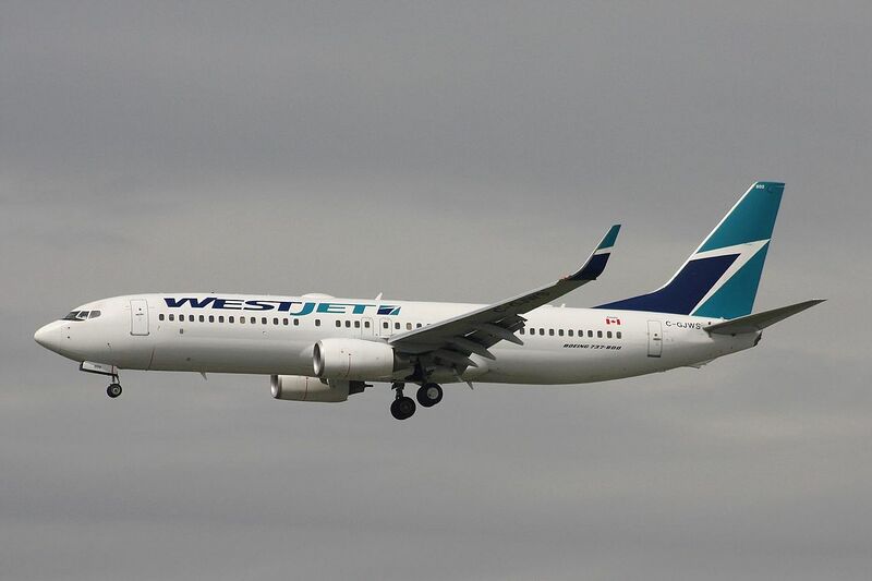 File:C-GJWS B737-8CTW WestJet YVR 16MAY09 (3538139122).jpg