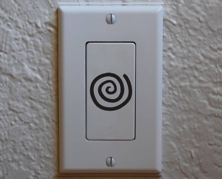 File:Spiral John Walkman.jpg