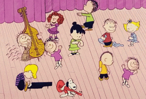Peanuts-Dancing.gif